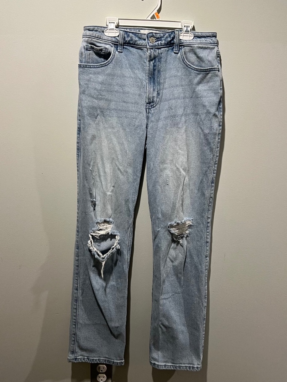 Hollister Ultra High-Rise 90s Straight Jeans – W29 Long